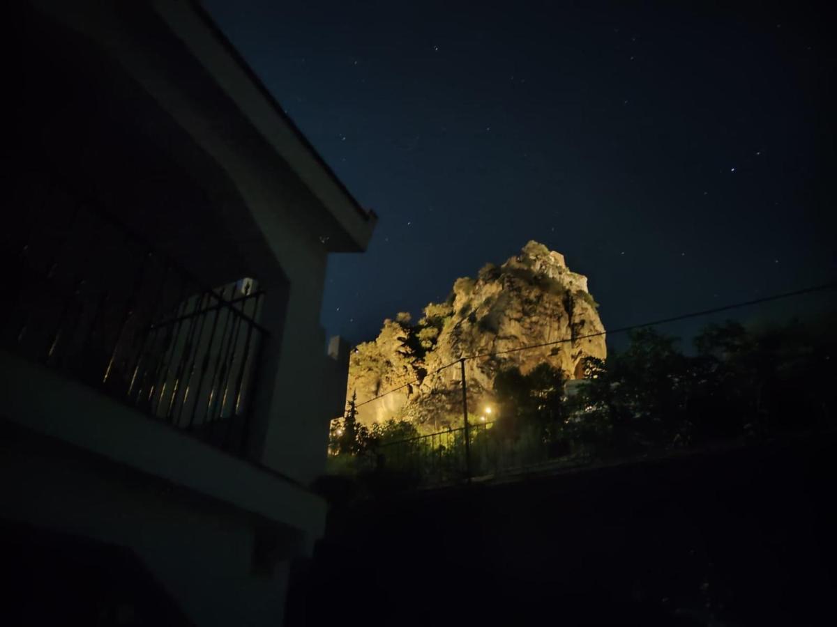 Villa NOVIEMBRE La Iruela Exterior foto